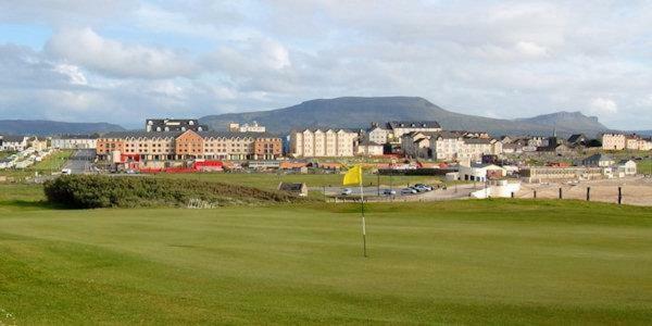 37 Atlantic Point, Ground Floor, Sea View Apartment Sleeps 6 Bundoran Buitenkant foto